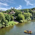 祖姆芮伯斯道克伽尼酒店 3*