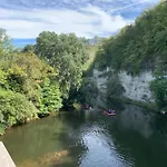 招待所 祖姆芮伯斯道克伽尼酒店 萨勒河畔瑙姆堡