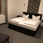 Pensjonat Garni Zum Rebstock Naumburg (Saale)