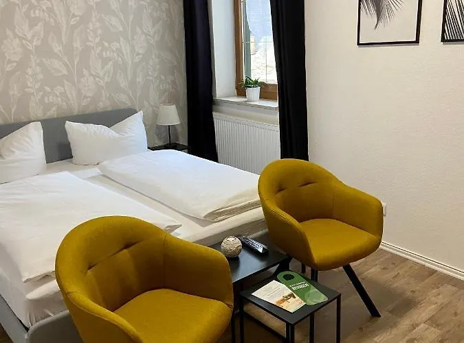 Garni Zum Rebstock Наумбург