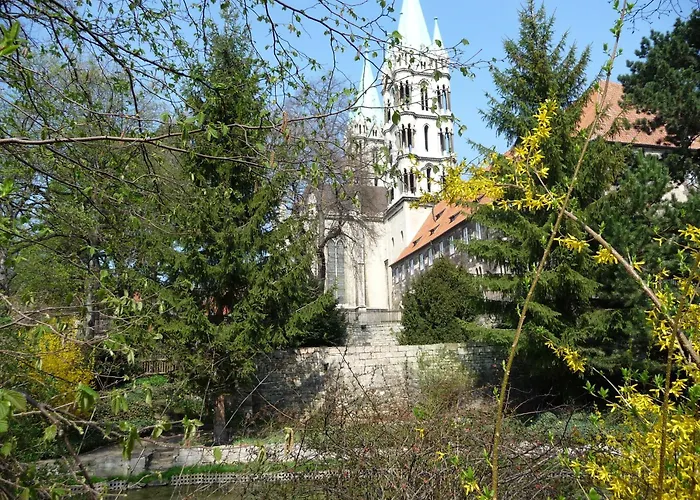 Гостевой дом Garni Zum Rebstock Наумбург